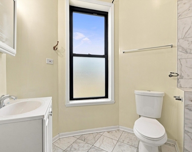 4834 S Prairie Avenue - Photo Thumbnail 16