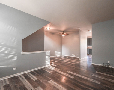 105 Station Park Circle - Photo Thumbnail 7