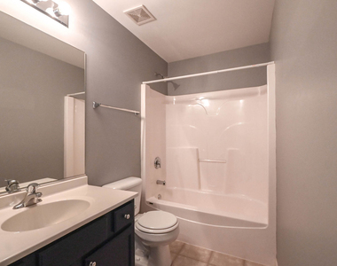 105 Station Park Circle - Photo Thumbnail 18