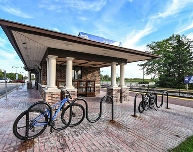 105 Station Park Circle - Photo Thumbnail 30