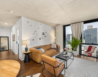 234 W Polk Street - Photo Thumbnail 12