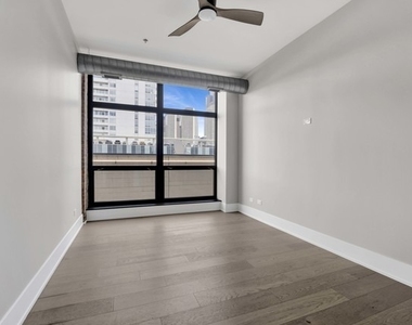 23 N Green Street - Photo Thumbnail 14
