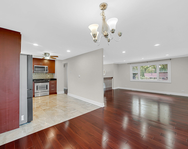 515 Falmouth Lane - Photo Thumbnail 6