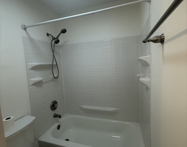 6176 Knoll Lane Court - Photo Thumbnail 31
