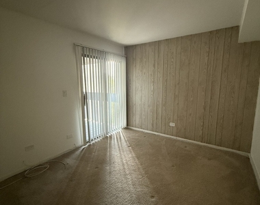 6176 Knoll Lane Court - Photo Thumbnail 15