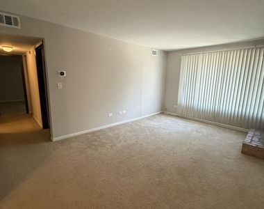 6176 Knoll Lane Court - Photo Thumbnail 19