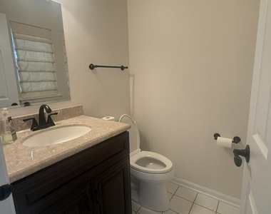 1410 Grandview Court - Photo Thumbnail 17