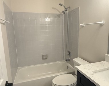 1410 Grandview Court - Photo Thumbnail 31