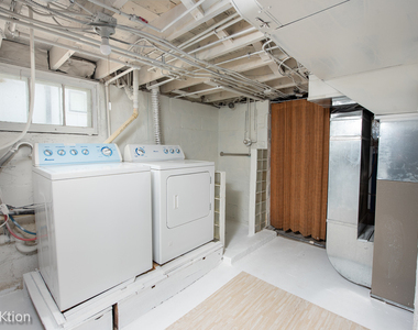5313 Lyman Avenue - Photo Thumbnail 17