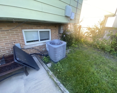9105 Oleander Avenue - Photo Thumbnail 27