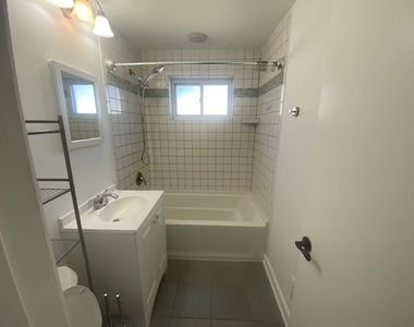 9105 Oleander Avenue - Photo Thumbnail 17