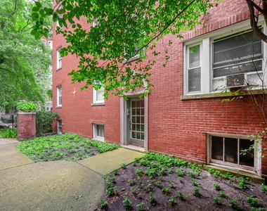 731 W Bittersweet Place - Photo Thumbnail 2