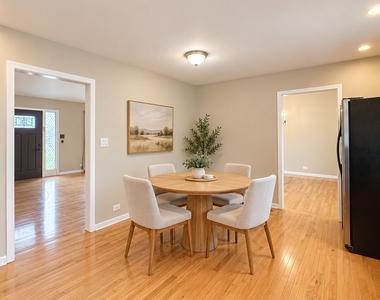 7847 Maple Street - Photo Thumbnail 3