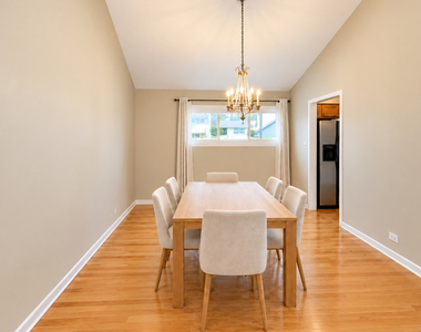 7847 Maple Street - Photo Thumbnail 5