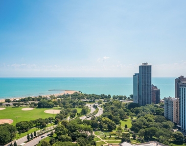 1660 N Lasalle Street - Photo Thumbnail 12