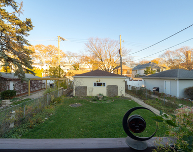 3729 N Lowell Avenue - Photo Thumbnail 15