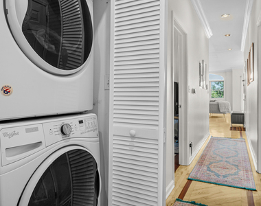 1109 W Belmont Avenue - Photo Thumbnail 13