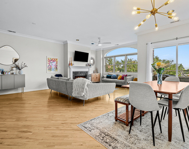 1109 W Belmont Avenue - Photo Thumbnail 2