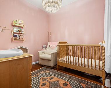1109 W Belmont Avenue - Photo Thumbnail 14