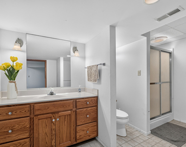 10521 Grandview Drive - Photo Thumbnail 44