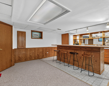 10521 Grandview Drive - Photo Thumbnail 36