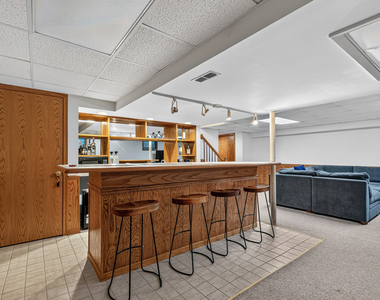 10521 Grandview Drive - Photo Thumbnail 35