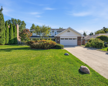 10521 Grandview Drive - Photo Thumbnail 71