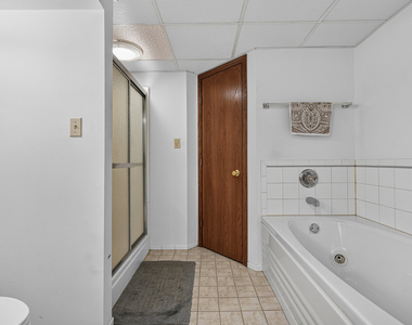 10521 Grandview Drive - Photo Thumbnail 45