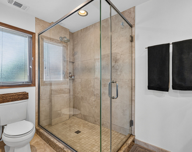 10521 Grandview Drive - Photo Thumbnail 27