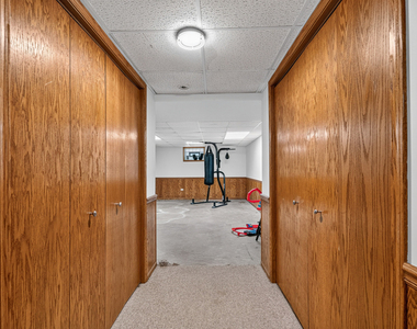 10521 Grandview Drive - Photo Thumbnail 43