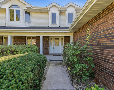 10521 Grandview Drive - Photo Thumbnail 68