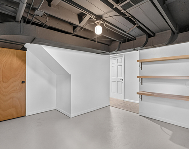 1622 Dempster Street - Photo Thumbnail 22