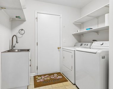 2504 Fairbanks Court - Photo Thumbnail 14