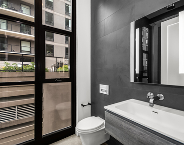 900 W Washington Boulevard - Photo Thumbnail 11