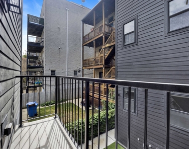 3641 N Wilton Avenue - Photo Thumbnail 14