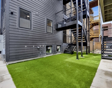 3641 N Wilton Avenue - Photo Thumbnail 2