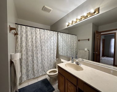 1381 Glacier Parkway - Photo Thumbnail 12