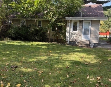 16919 Wood Street - Photo Thumbnail 11