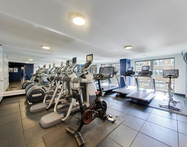 440 N Wabash Avenue - Photo Thumbnail 15