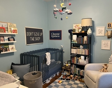 1341 W Eddy Street - Photo Thumbnail 9