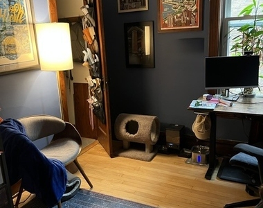 1341 W Eddy Street - Photo Thumbnail 3