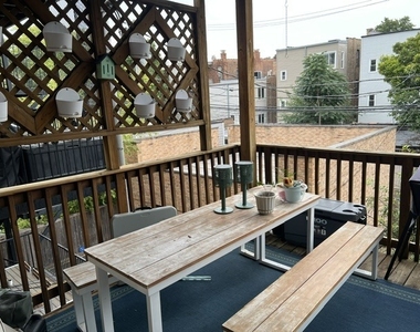 1341 W Eddy Street - Photo Thumbnail 1