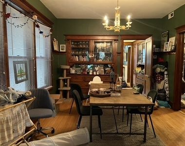 1341 W Eddy Street - Photo Thumbnail 14