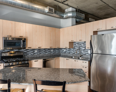 111 S Morgan Street - Photo Thumbnail 8