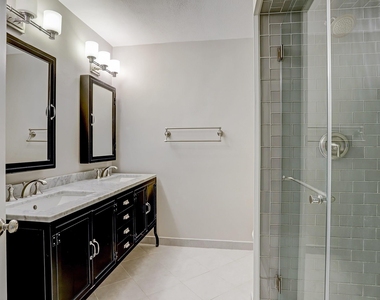 2202 Robinhood - Photo Thumbnail 10