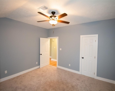 518 S Masonic Street - Photo Thumbnail 15