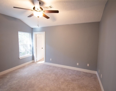 518 S Masonic Street - Photo Thumbnail 14
