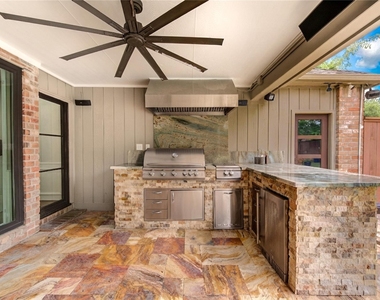 19822 Summerset Way - Photo Thumbnail 38