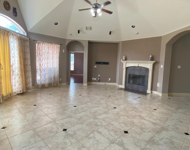 5219 Emerald Trace Court - Photo Thumbnail 9