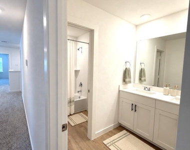 3507 Goldfinch Woods Drive - Photo Thumbnail 22